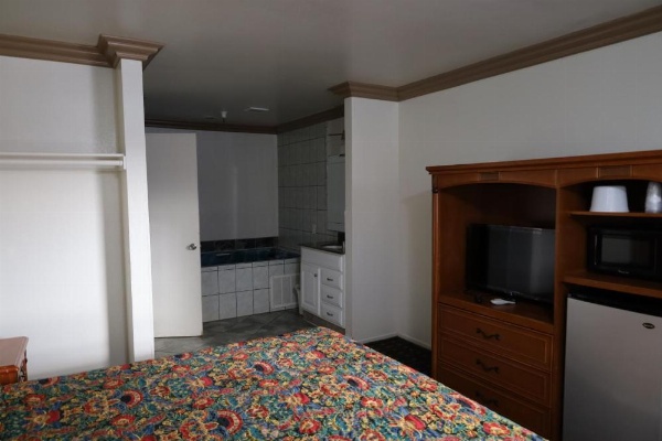 Lambert Inn image 14